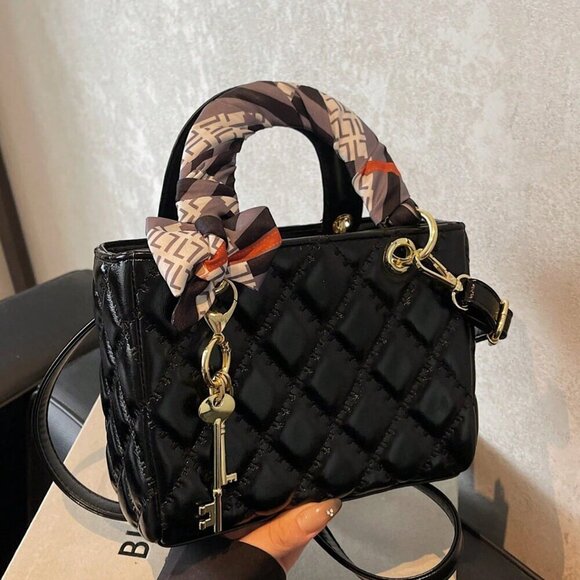 Black Vintage Women's Diamond Grid Crossbody Handbag - Picture 5 of 8